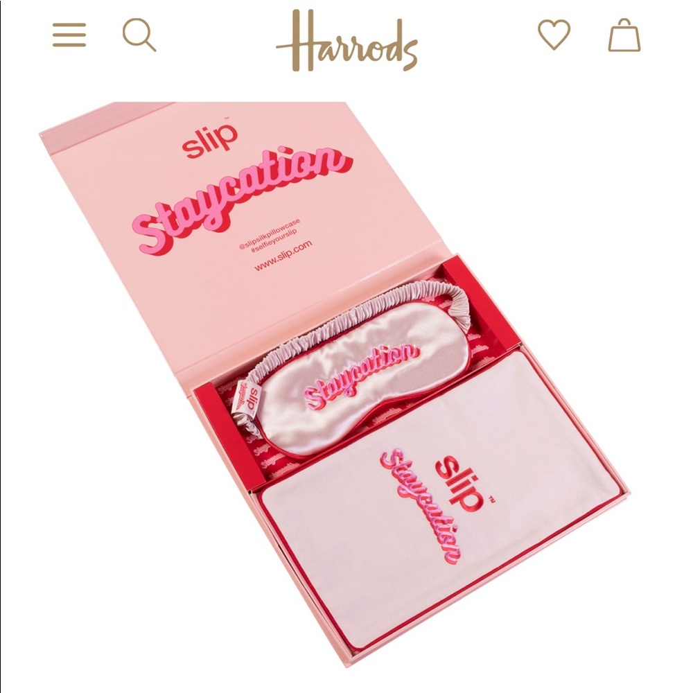 💰HostPick💰 NWT SLEEP MASK and PILLOWCASE - STAYCATION SET ➡️ SOLD OUT - Picture 2 of 7